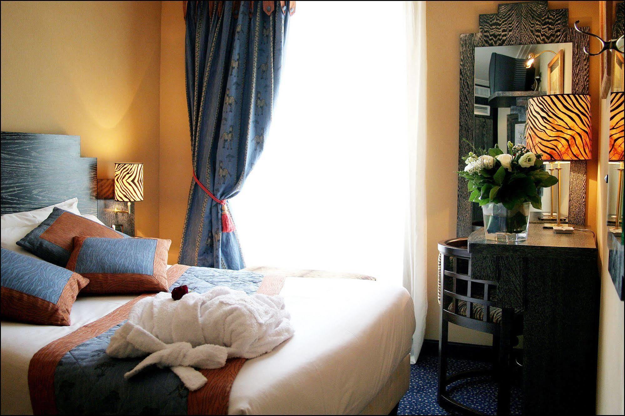 Pavillon Opera Bourse Hotel Paris Room photo